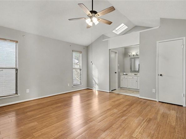 3407 South Briar Knoll Drive, Houston TX 77082