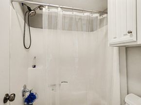 3407 South Briar Knoll Drive, Houston TX 77082