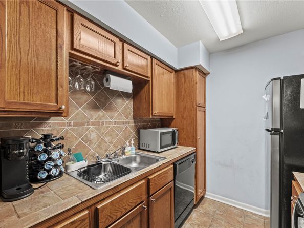 8525 Hearth Drive 21, Houston TX 77054