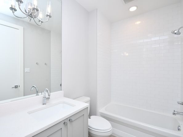 818 Knox Street, Houston TX 77007