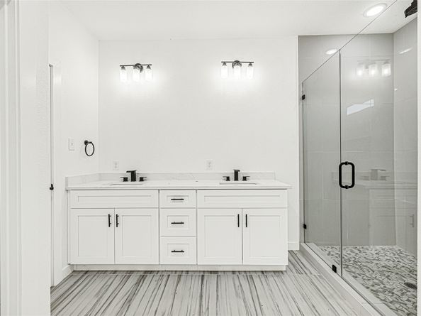 9316 Waller Street, Houston TX 77012