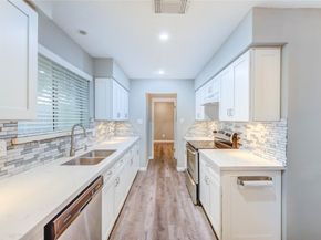 17043 Coachmaker Drive, Friendswood TX 77546