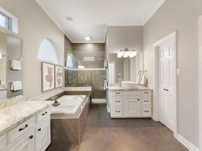 10 E Lakemist Circle, The Woodlands TX 77381