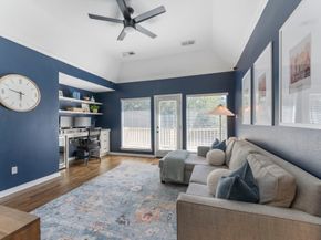 10 E Lakemist Circle, The Woodlands TX 77381