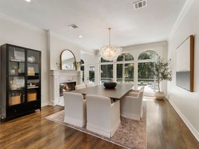 10 E Lakemist Circle, The Woodlands TX 77381