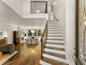 10 E Lakemist Circle, The Woodlands TX 77381
