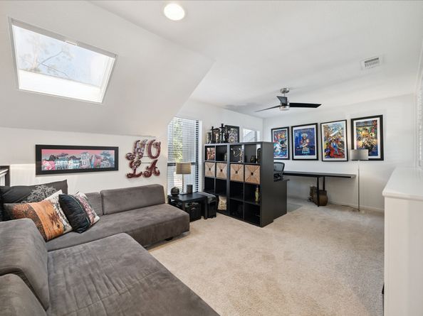 701 Bering Drive 402, Houston TX 77057