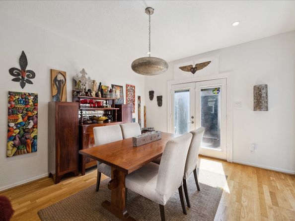 701 Bering Drive 402, Houston TX 77057