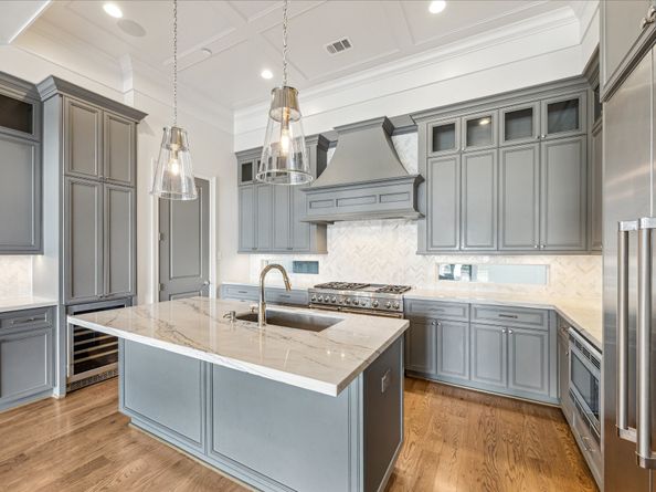 2103 Argonne Street B, Houston TX 77019