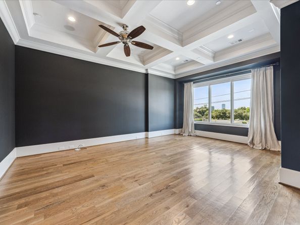 2103 Argonne Street B, Houston TX 77019