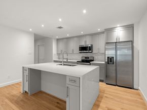 2409 Dryden Road, Houston TX 77030