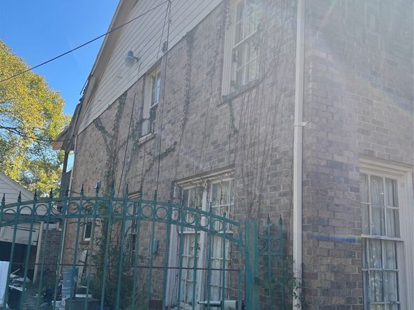 5121 Grantwood Street, Houston TX 77004