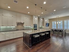 35 Pondera Point Drive, The Woodlands TX 77375
