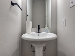 13139 Perennial Springs Dr, Houston TX 77048