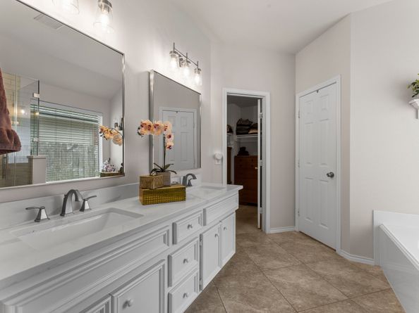 1935 Ryansbrook Lane, Spring TX 77386