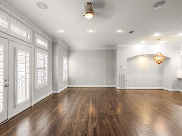 115 Roy Street, Houston TX 77007