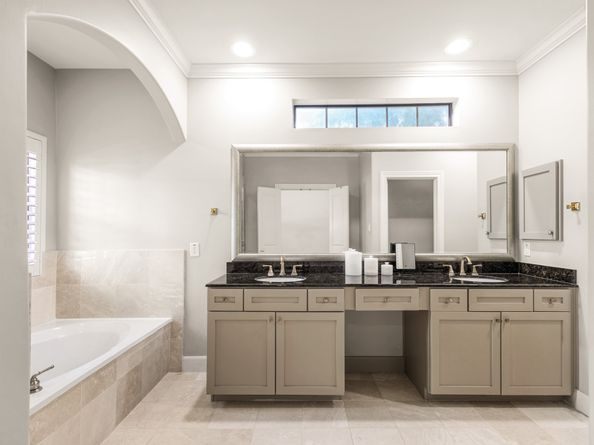 115 Roy Street, Houston TX 77007