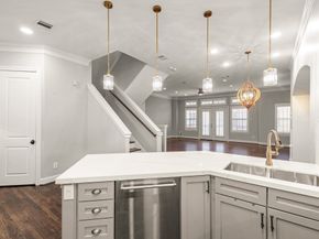 115 Roy Street, Houston TX 77007