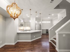 115 Roy Street, Houston TX 77007