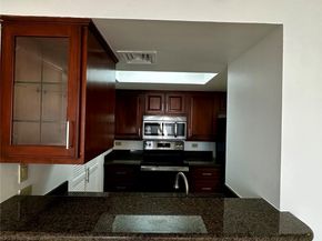 3525 Sage Road 1406, Houston TX 77056