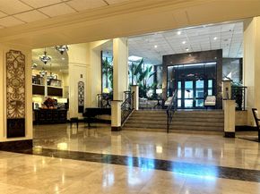 3525 Sage Road 1406, Houston TX 77056