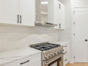 2235 Blalock Road, Houston TX 77080