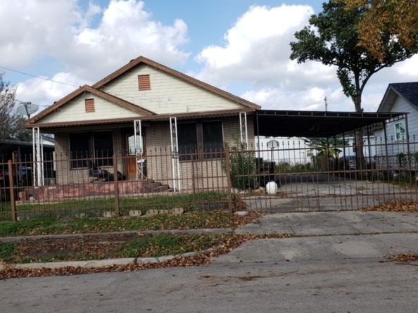 6633 Avenue N, Houston TX 77011