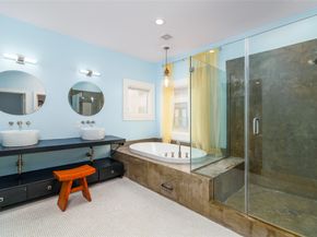 1016 Crocker Street, Houston TX 77019