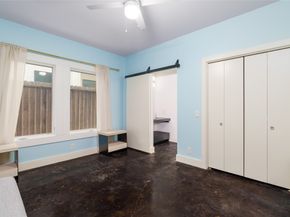 1016 Crocker Street, Houston TX 77019