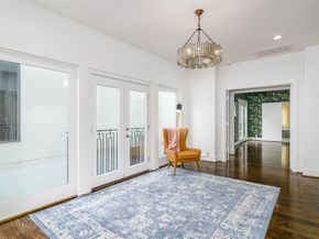 1016 Crocker Street, Houston TX 77019