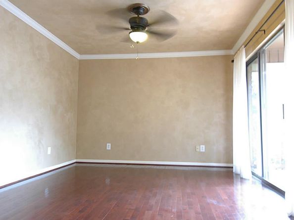 201 Vanderpool 64, Houston TX 77024