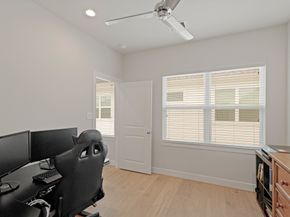 709 Sienna Palm Lane, Houston TX 77008