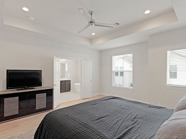 709 Sienna Palm Lane, Houston TX 77008