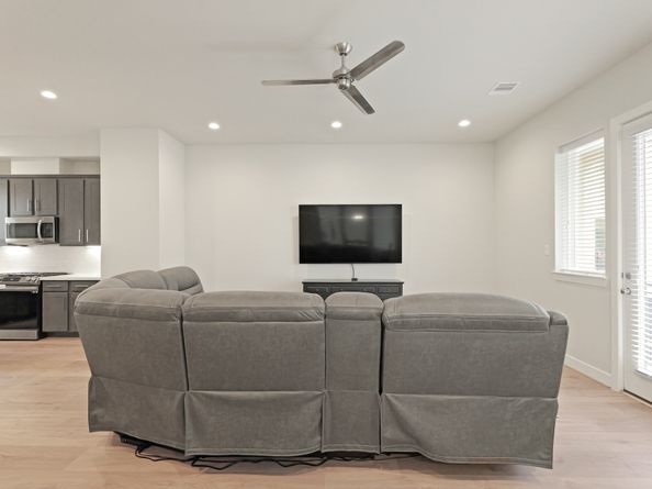 709 Sienna Palm Lane, Houston TX 77008