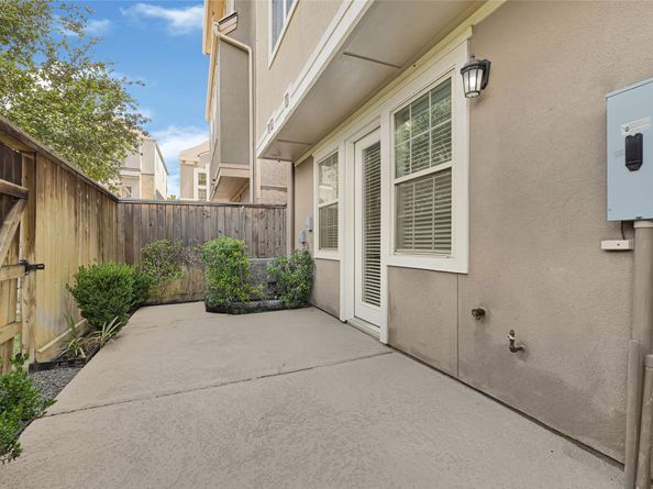 2704 Church Wood Drive, Houston TX 77082