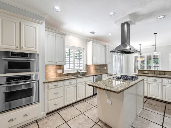 13322 Castlecombe Drive, Houston TX 77044
