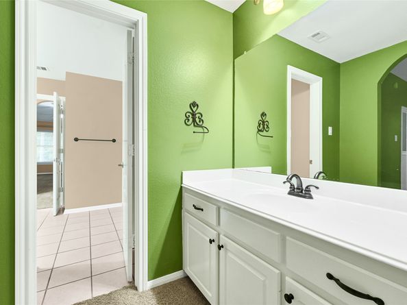 13322 Castlecombe Drive, Houston TX 77044