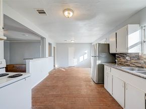 5322 Westover Street, Houston TX 77033