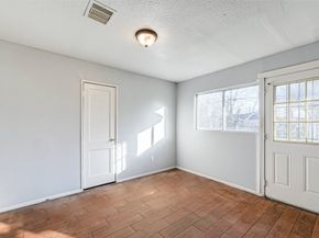 5322 Westover Street, Houston TX 77033