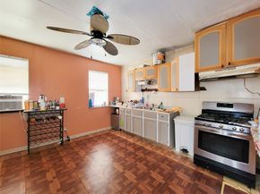 418 Bishop Street, Houston TX 77009