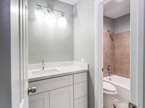 17419 Lobo Trail, Houston TX 77084