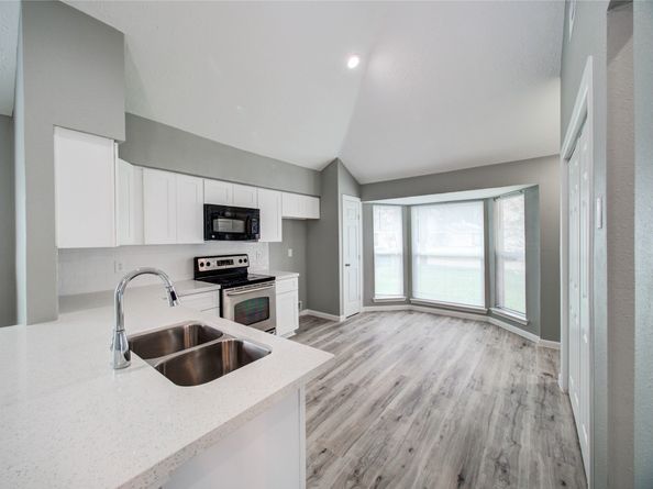 17419 Lobo Trail, Houston TX 77084