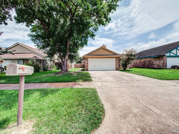 17419 Lobo Trail, Houston TX 77084