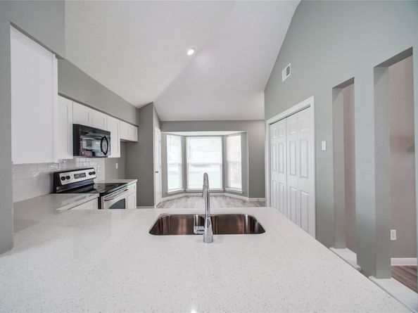17419 Lobo Trail, Houston TX 77084
