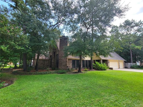 10 Dovewood Place, The Woodlands TX 77381
