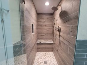 10 Dovewood Place, Spring TX 77381