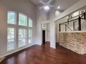10 Dovewood Place, The Woodlands TX 77381