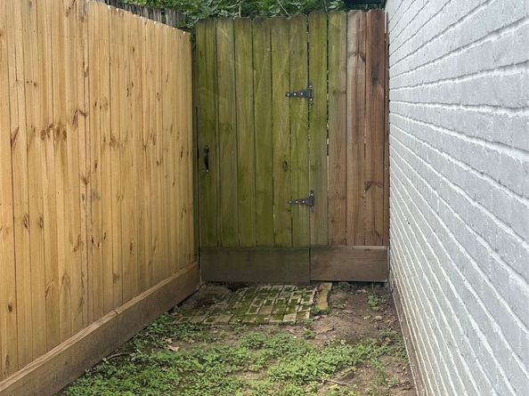 6311 Fairwood Drive, Houston TX 77088