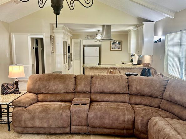 6311 Fairwood Drive, Houston TX 77088