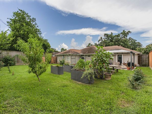 3439 Wentworth Street, Houston TX 77004